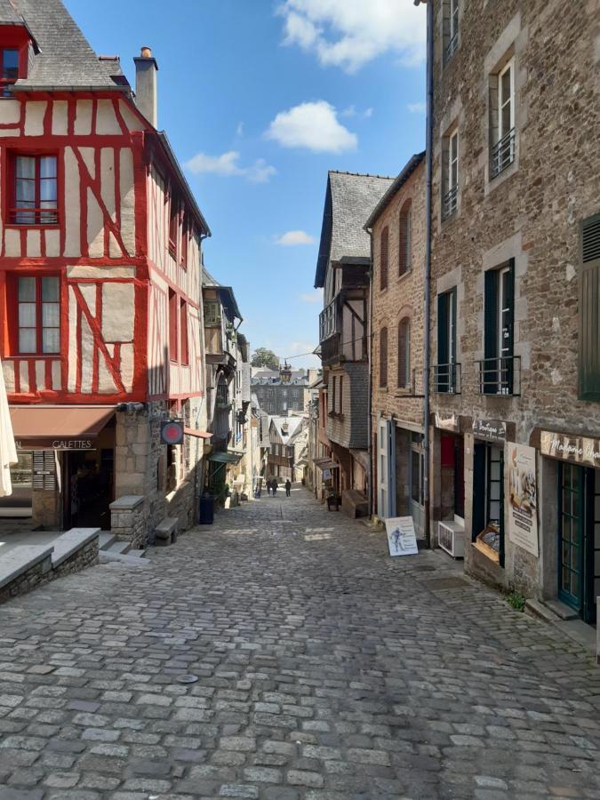 L'aparthe - Vue Sur La Place Du Marche Apartment *